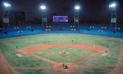 Se hizo la luz en el estadio Latinoamericano (foto de Ricardo López Hevia)
