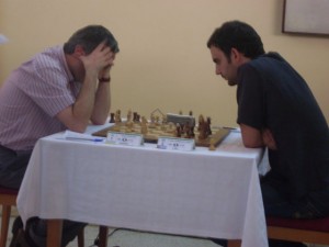 Ivanchuk vs. Leinier, durante uno de los dos encuentros en la versión de 2011