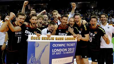  Los alemanes festejan el boleto a Londres 2012. Por segunda ocasión consecutiva ese equipo deja fuera a la selección cubana de voleibol