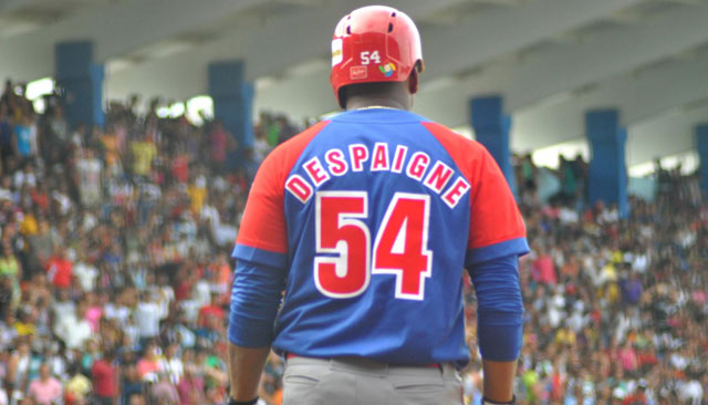 Alfredo Despaigne, pelotero cubano, pelota cubana, Chiba Marines Lotte