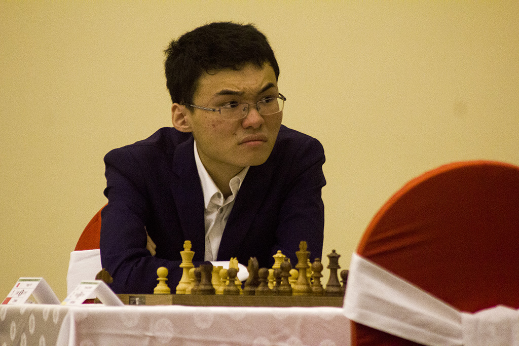 Yangyi entabló contra Eljanov (foto de Fernando Medina / Cubahora)