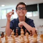 Faustino Oro rompe el récord ¡Maestro internacional más joven de la historia!